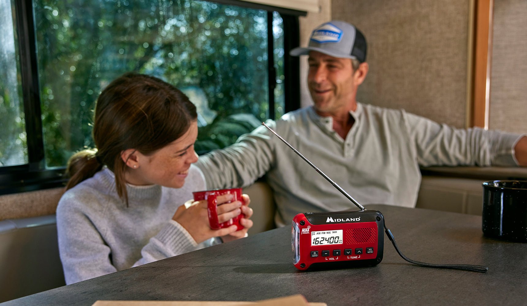 ER10 Portable Emergency Weather Alert Radio - ER10VP - Image 2