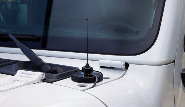 MXTA51 MicroMobile 2.1db NMO Replacement Antenna Kit - Image 2